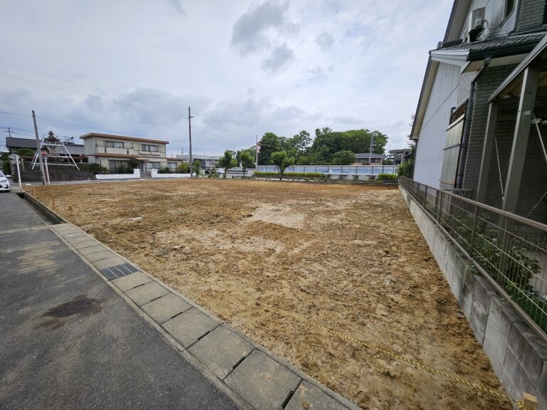 投稿についてもっと詳しく 安城市木造瓦葺二階建３棟解体工事