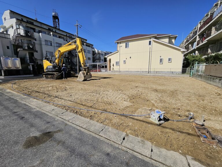 投稿についてもっと詳しく 長久手市RC造３階建解体工事