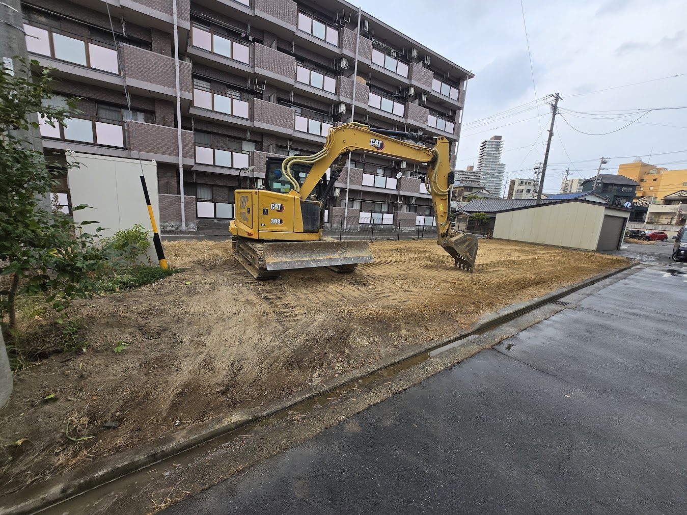 あなたが現在見ているのは 刈谷市木造二階建解体工事