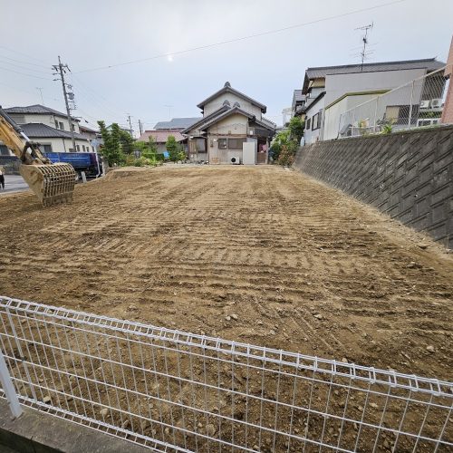 刈谷市木造瓦葺二階建解体工事