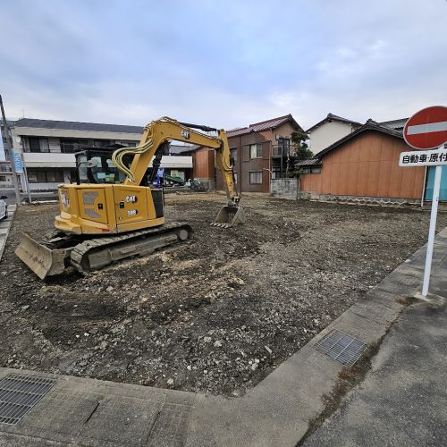 東浦町木造二階建アパート解体工事